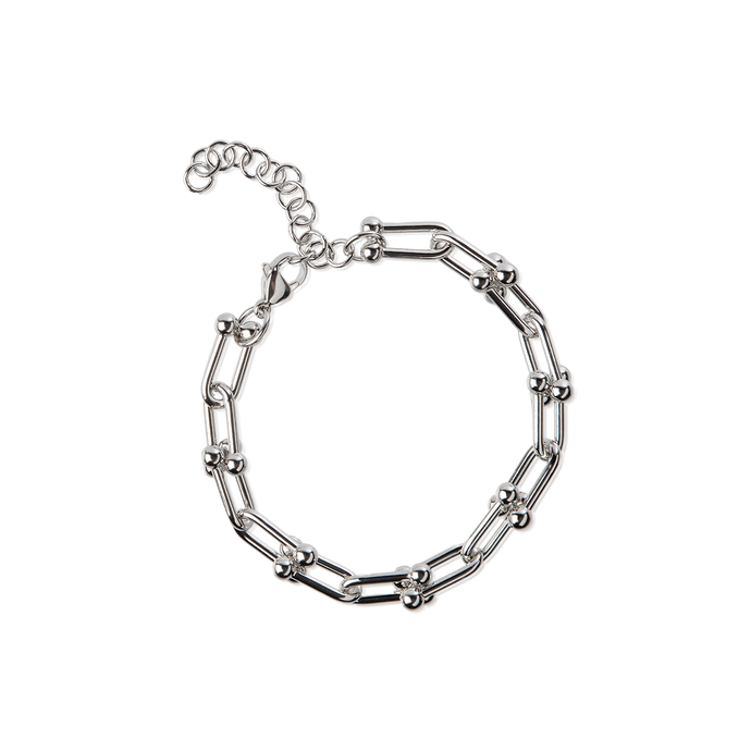 Heavy and fashionable bracelet with silver plated U-shaped links.