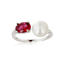 Load image into Gallery viewer, Rebecca Ring – Silver with Freshwater Pearl
